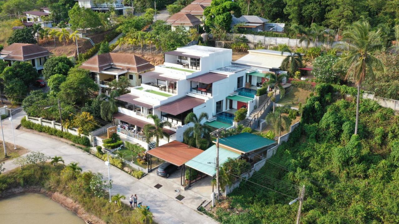 Paradise Flower Apartment Wok Tum